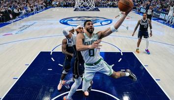 Dallas ve finále NBA opět selhal, Boston je po další výhře kousek od titulu