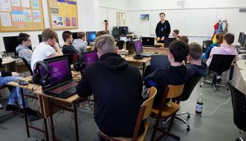 Skončila esport liga středních škol. Kdo má v lavicích nejlepší hráče?