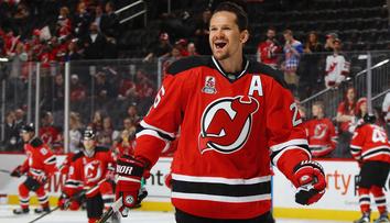 V noci proběhne uvedení hráčů do Síně slávy NHL. Dočkat se můžou i Češi