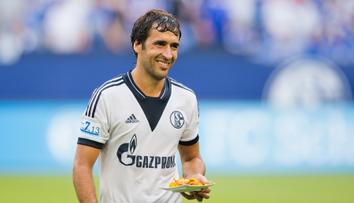 Schalke hledá cestu z krize. Na lavičku láká legendárního Raúla