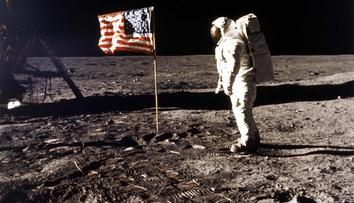 Armstrong, Aldrin a Collins letěli znovu na Měsíc! Po 50 letech