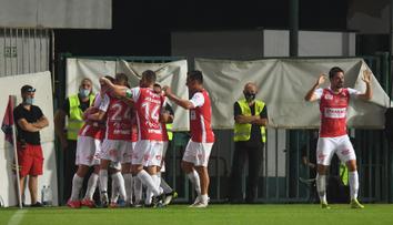 Sparta vyhořela v druhé půli s Pardubicemi. Slavia udolala Zlín