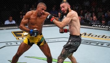 Nejbizarnější KO v UFC? Barboza nechápe, jak soupeře ukončil