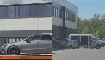 Ve známém bazaru s luxusními vozy zasahuje policie. Z areálu odtahují auta
