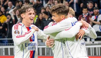 Lyon je v Evropské lize nadále stoprocentní. Aston Villa překvapivě prohrála