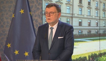 Agentura zlepšila výhled ratingu Česka. Už není negativní