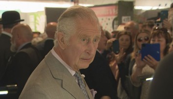 Skandál pro prince Charlese. Měl dostat peníze od rodiny Usámy bin Ládina