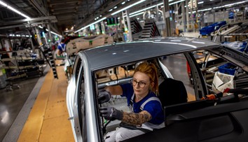 Jakou životnost mají elektromobily? Studie porovnala miliony aut na baterky, benzín i naftu