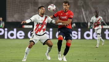 Fotbalistu zasáhla nepředstavitelná tragédie. Přišel o manželku i dvě malé děti