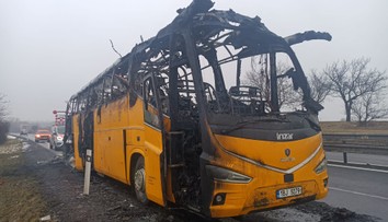 Museli rychle prchat. Cestující ze shořelého RegioJetu přišli o všechna zavazadla