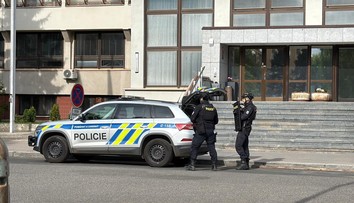 Zásah ozbrojenců v pražském hotelu. Muž měl střílet z airsoftové zbraně