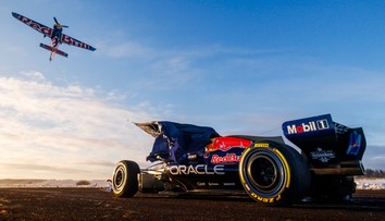 Letěl metr nad zemí a naslepo. Čech odhalil monopost F1 Red Bullu