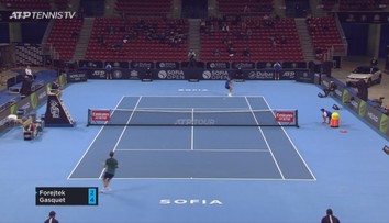 Krejčíková vydřela postup do čtvrtfinále. Forejtek nestačil na Gasqueta