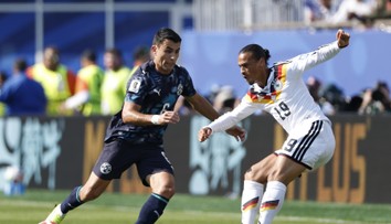 Německo–Paraguay ON-LINE: Šok na Gillette Stadium! Paraguay jde proti favoritovi do vedení