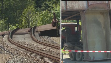 Řidič zapomněl na zdviženou korbu. Náraz posunul most, vlaky nepojedou