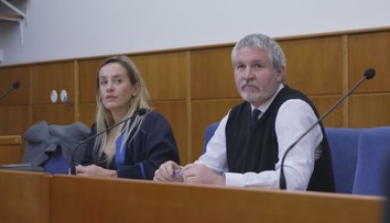 Ředitel domova pro postižené stojí před soudem. Během požáru zemřelo 9 lidí