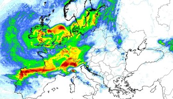 Do Evropy proudí atmosférická řeka z Atlantiku. Obsahuje obří množství vody