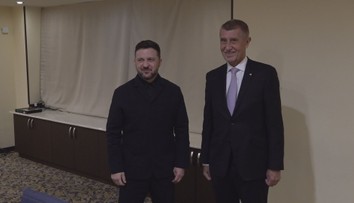 Babiš v Arménii jednal se Zelenským. Mluvili o dodávkách ropy a plynu
