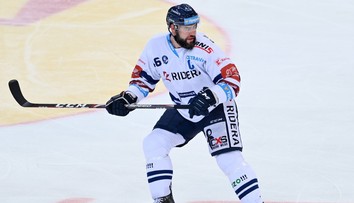 Roky strávil v NHL, do Vítkovic přišel jako kapitán, nyní Polák končí kariéru