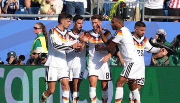 Německo–Paraguay ON-LINE: Němci po přestávce srovnávají. Trefil se Havertz