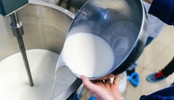 Známá česká mlékárna po 152 letech zavře. O práci přijde stovka lidí