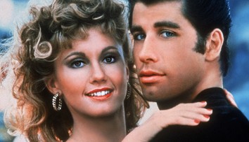 Danny a Sandy: Podívejte se, jak se po 36 letech změnily hvězdy Pomády. GALERIE