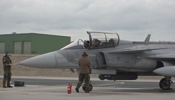 České gripeny vyrazily na misi. Budou chránit vzdušný prostor Islandu