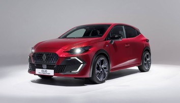 Francouzský bestseller v novém: Renault Clio mění tvář, design nesedne každému