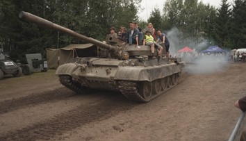 Smržovku ovládla vojenská technika. Návštěvníci se svezli i v tancích