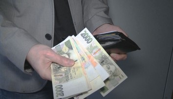 Česko se odrazí od dna, tvrdí ekonomové. Reálné mzdy mají konečně růst