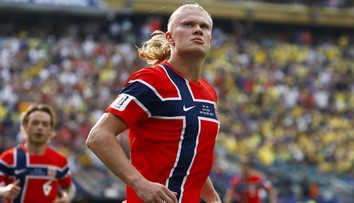 Ruská modelka baví svět neskutečnou podobou. Haalandovi jako by z oka vypadla