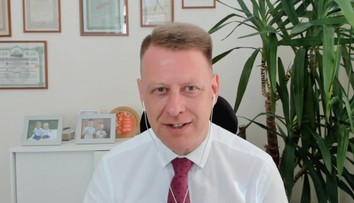 Kritika potravinového ombudsmana: Nedělejme hloupé chyby jako Orbán, varuje Prouza