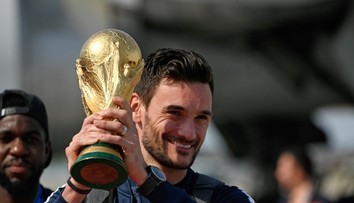 Čerstvý mistr světa Lloris zadržen: V centru Londýna řídil opilý!