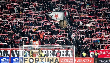 Slavia v Edenu zakazuje "žebrání". Místo toho založí soutěže o dresy