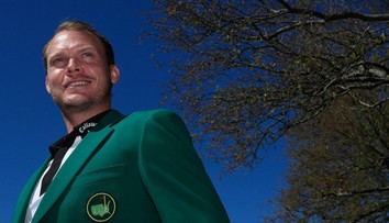 Senzace pro český golf: Majitel zeleného saka míří na Albatross!
