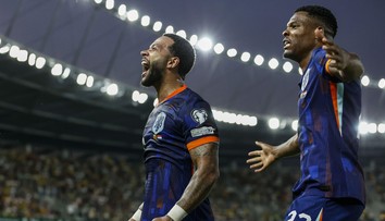 Trable hvězdy Oranje. Nemohla přiletět na sraz, v Brazílii přišla o doklady