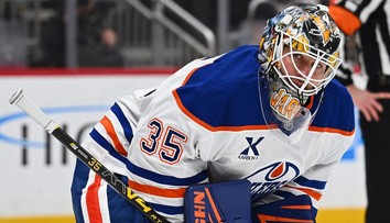 Brankář Edmontonu zákrokem připomněl Haška. Boston schytal debakl