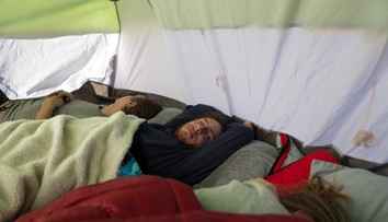 Bizarní inzerát: Žena pronajímá stan na svém balkoně, za nájem chce tisíce
