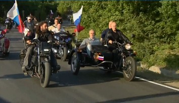 VIDEO: Ruský prezident Vladimír Putin vyrazil mezi Noční vlky!