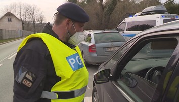 Lidé zkoušejí cestovat mezi okresy, hlídky řeší kuriózní výmluvy i opilce