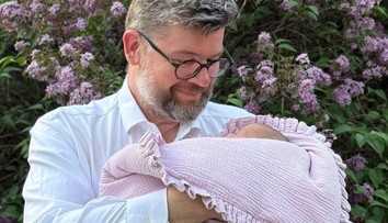 Čerstvý táta Pospíšil: Piráti vyvolali válku o miminko. Je to vydírání, vadí mu