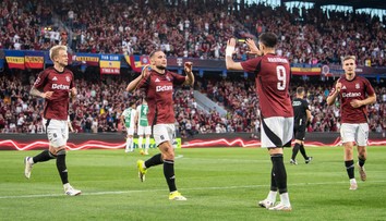 Zrozeni v černé, definováni rudou. Sparta představila nové dresy s odkazem na Arsenal