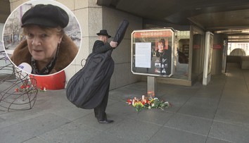 Detaily rozloučení s Chramostovou: Čestná stráž a květiny na jevišti!