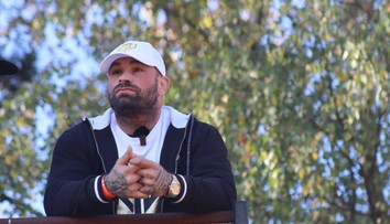 Hrozí Vémolovi trest za facky? Oktagon už násilí mimo klec řešil