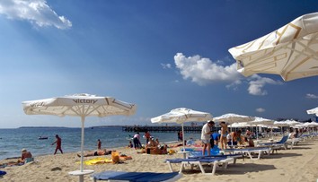 Bouře Gloria zničila španělské pláže! Zůstaly bez písku a plné chaluh