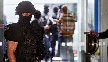 Policejní razie u majitele ČKD a hokejové Sparty. Zabavují majetek!