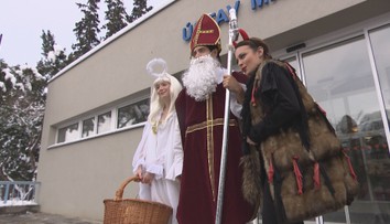 Hvězdy Novy rozdávaly radost. Jako Mikuláš, čert a anděl navštívily dětskou neurologii