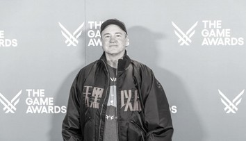 Zemřel tvůrce slavných počítačových her. Jeho auto po nehodě začalo hořet