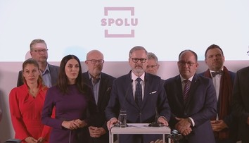 Ve štábu SPOLU bylo cítit zklamání. Většina představitelů koalice hned odjela