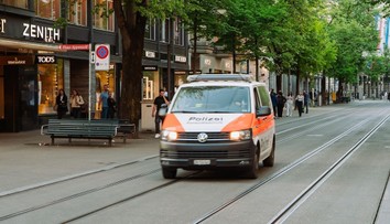 Muž na nádraží ve Švýcarsku pobodal tři lidi. Při útoku měl volat Alláhu akbar